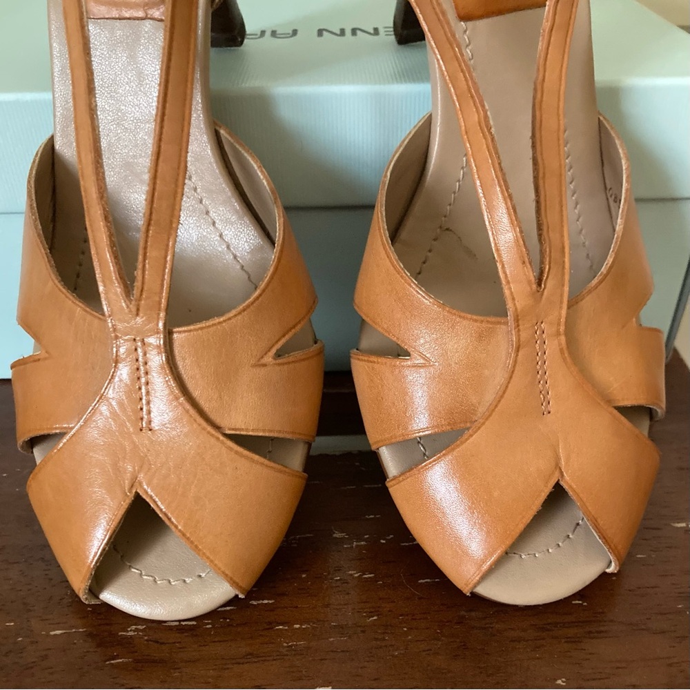 Naturalizer Tan Leather Slingback Heels - Picture 5 of 8
